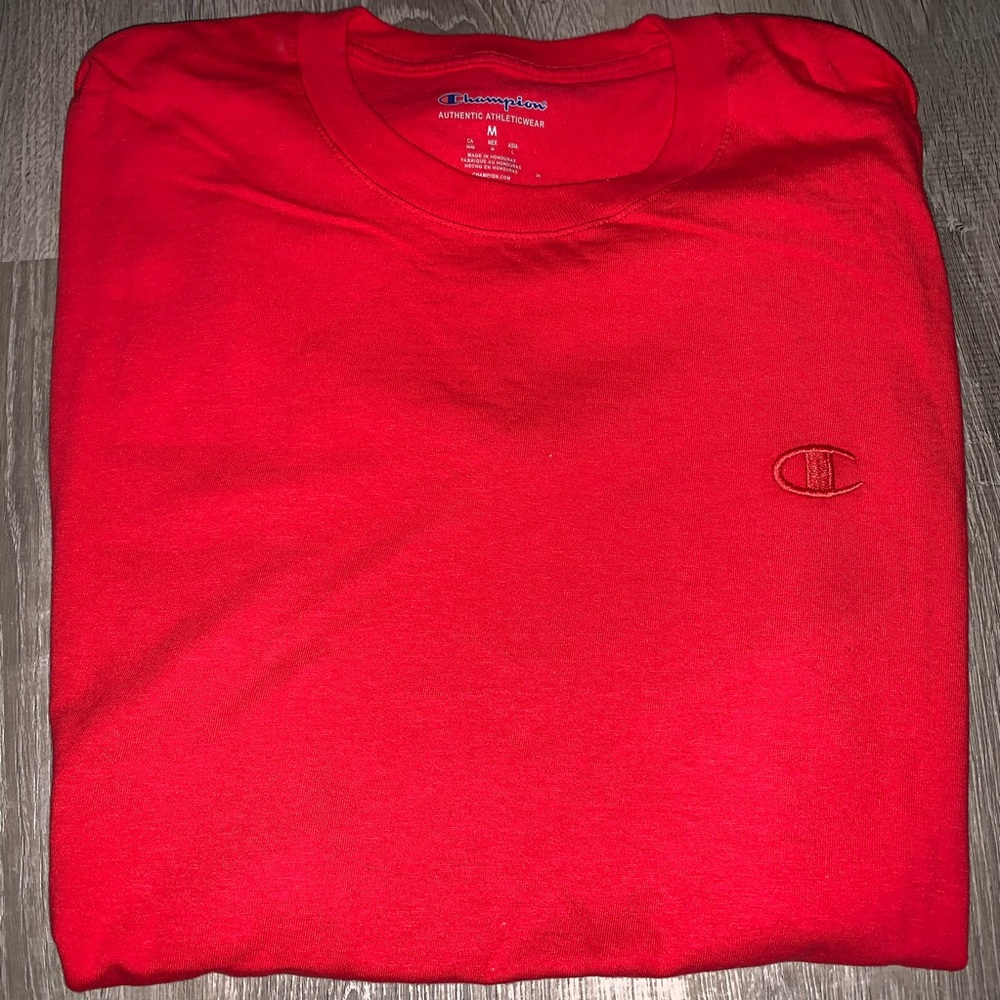 Champion tee shirt